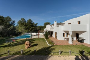 Budget Ibiza villa huren - Villa Cala Llonga - Ibiza Is Mine