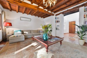 Budget Ibiza villa huren - Villa Cala Llonga - Ibiza Is Mine
