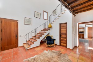 Budget Ibiza villa huren - Villa Cala Llonga - Ibiza Is Mine
