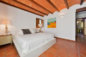 Budget Ibiza villa huren - Villa Cala Llonga - Ibiza Is Mine