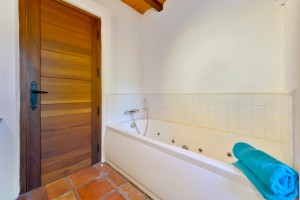Budget Ibiza villa huren - Villa Cala Llonga - Ibiza Is Mine
